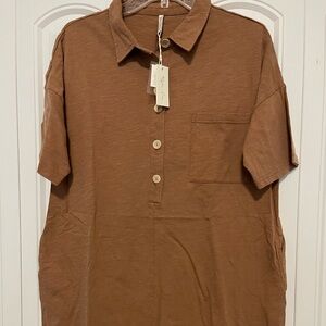 Rylee + Cru Tan Collared Button Romper with side pockets size L